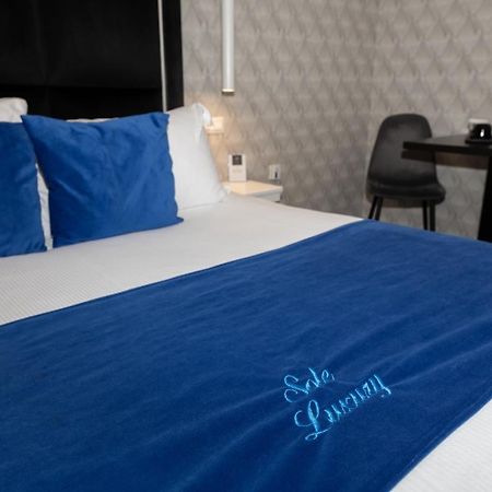 Luna Luxury Bed And Breakfast เนเปิลส์ ภายนอก รูปภาพ